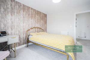 Photo 25- click for photo gallery